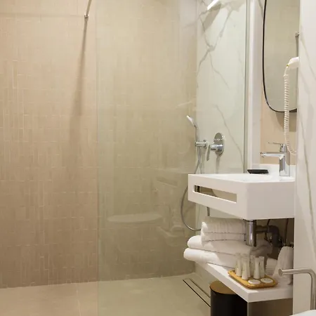 Lupa By Bueno 4* Constanţa