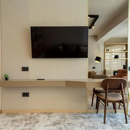 Lupa By Bueno 4* Констанца