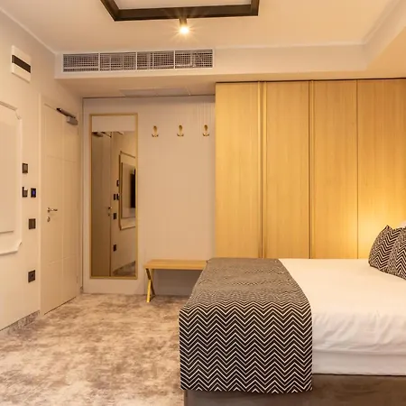 Lupa By Bueno Отель 4*