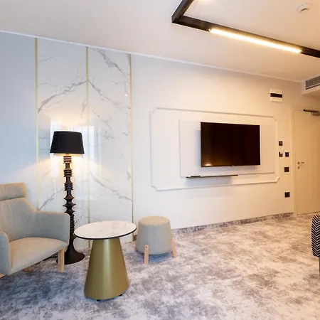 Lupa By Bueno 4* Констанца